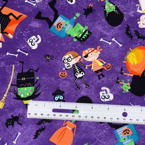 Halloween Season by Edward Miller- Michael Miller Fabrics- 1 Yd - Trick or Treat - Picture 3 of 9